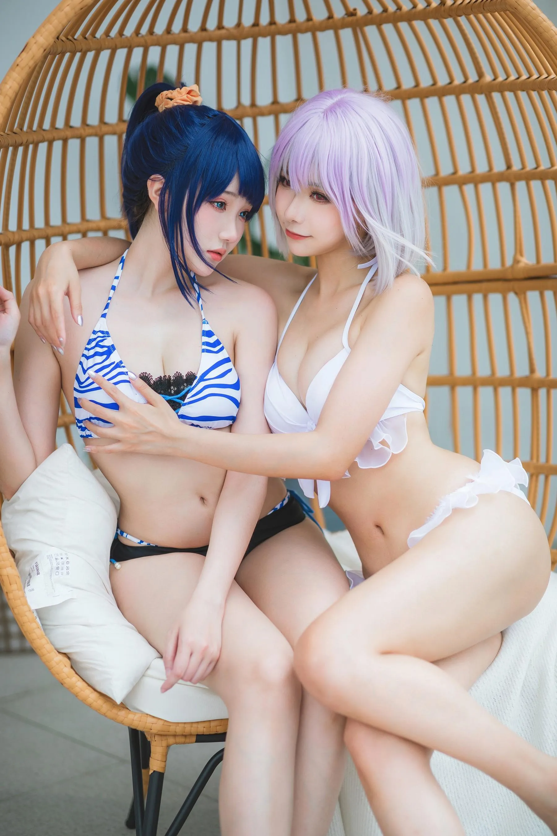 Momoko葵葵 – NO.35 瓜希酱 SSSS.GRIDMAN 宝多六花新条茜 泳装 [55P]插图4